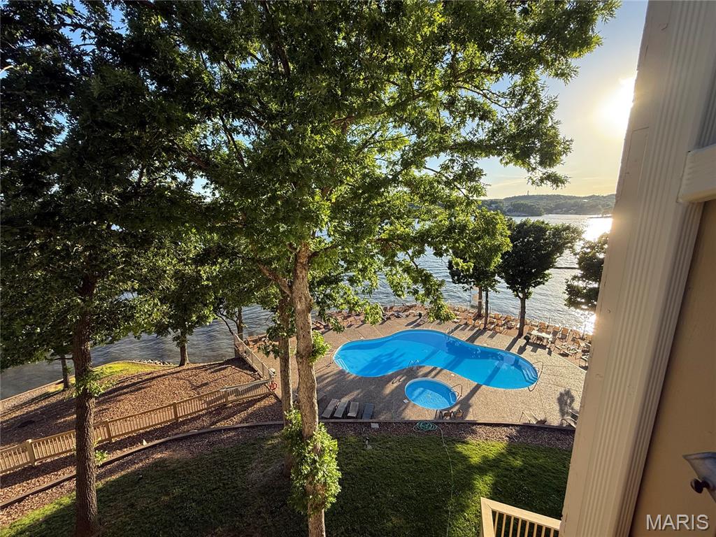 Baypoint Village Con - Residential
