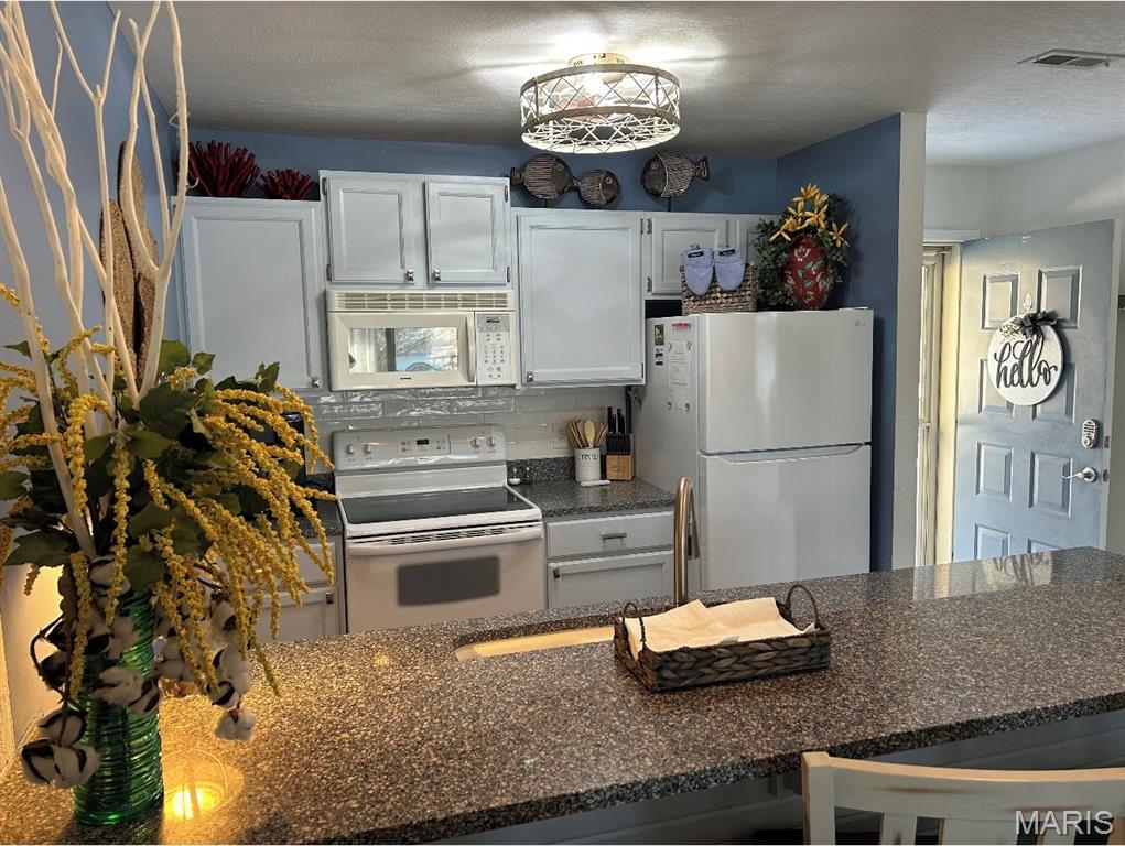Baypoint Village Con - Residential