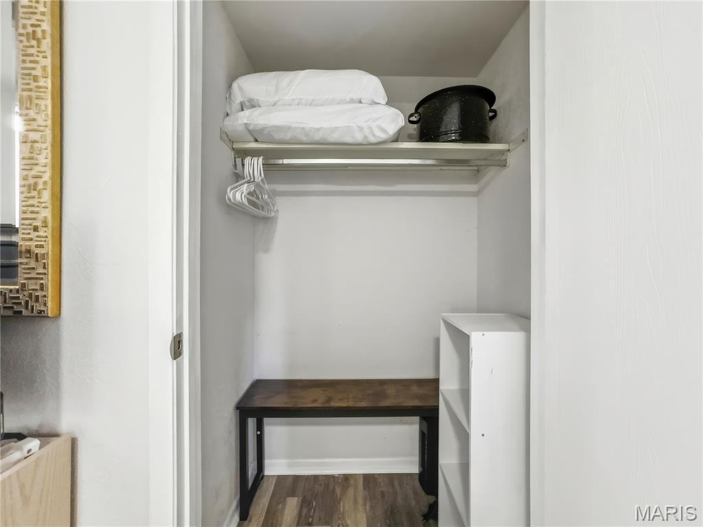 Baypoint Village Con - Residential
