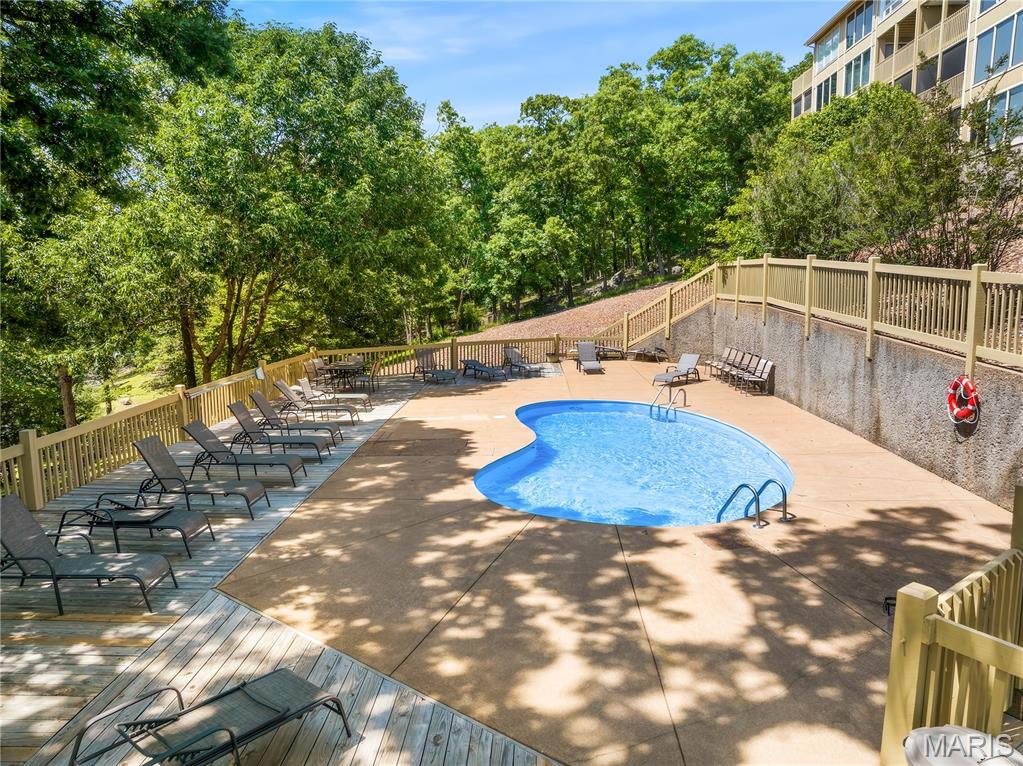 Baypoint Village Con - Residential