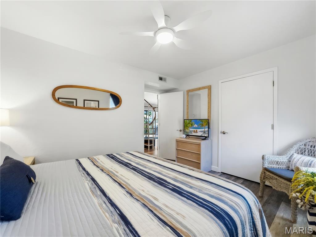 Baypoint Village Con - Residential