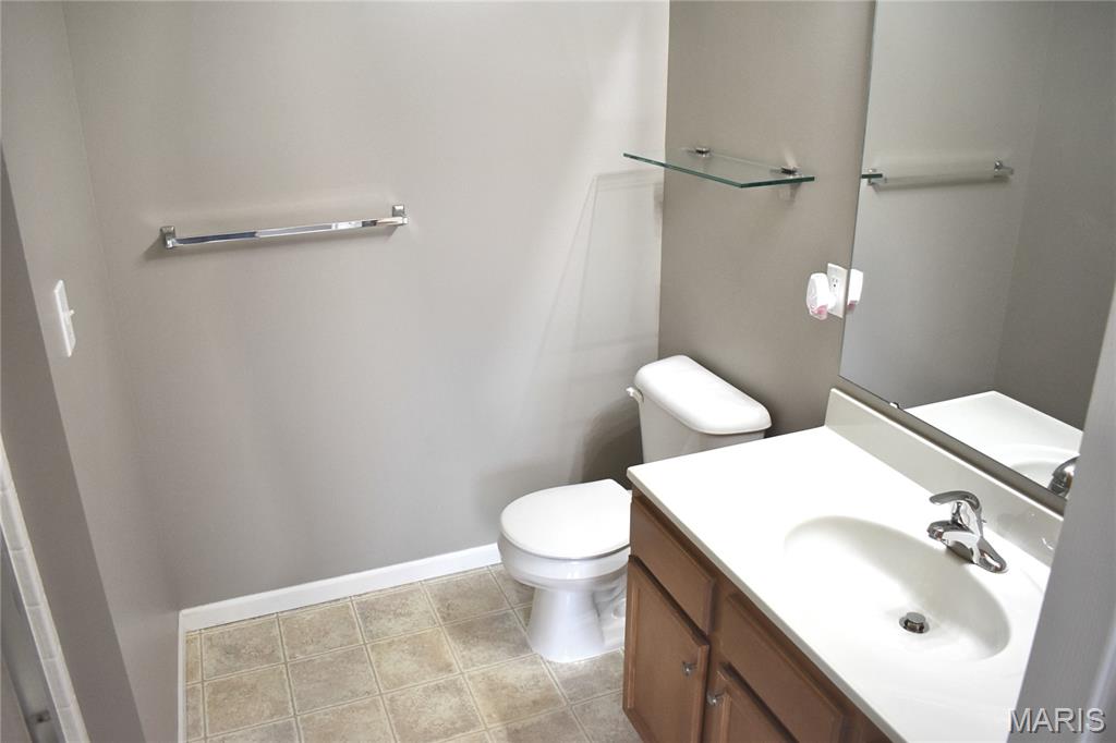 Bridgewater Cove A Condo 5th - Residential