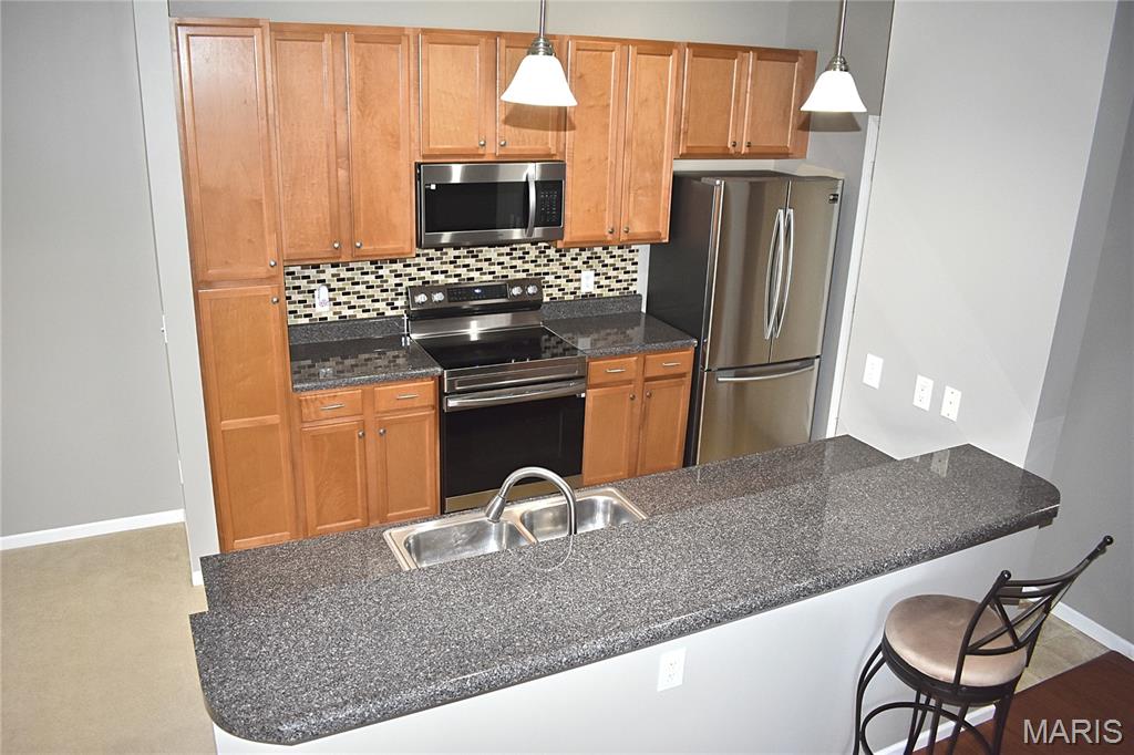 Bridgewater Cove A Condo 5th - Residential