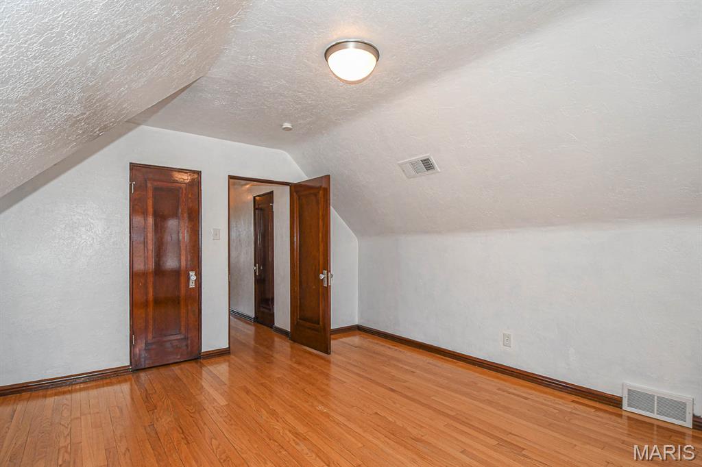 Twabrigs Add/Southhampton - Residential