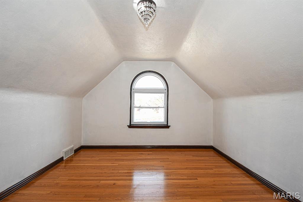 Twabrigs Add/Southhampton - Residential