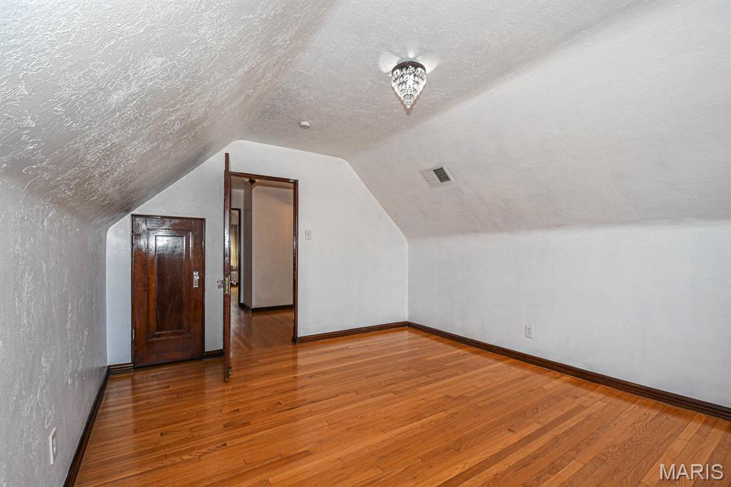 Twabrigs Add/Southhampton - Residential