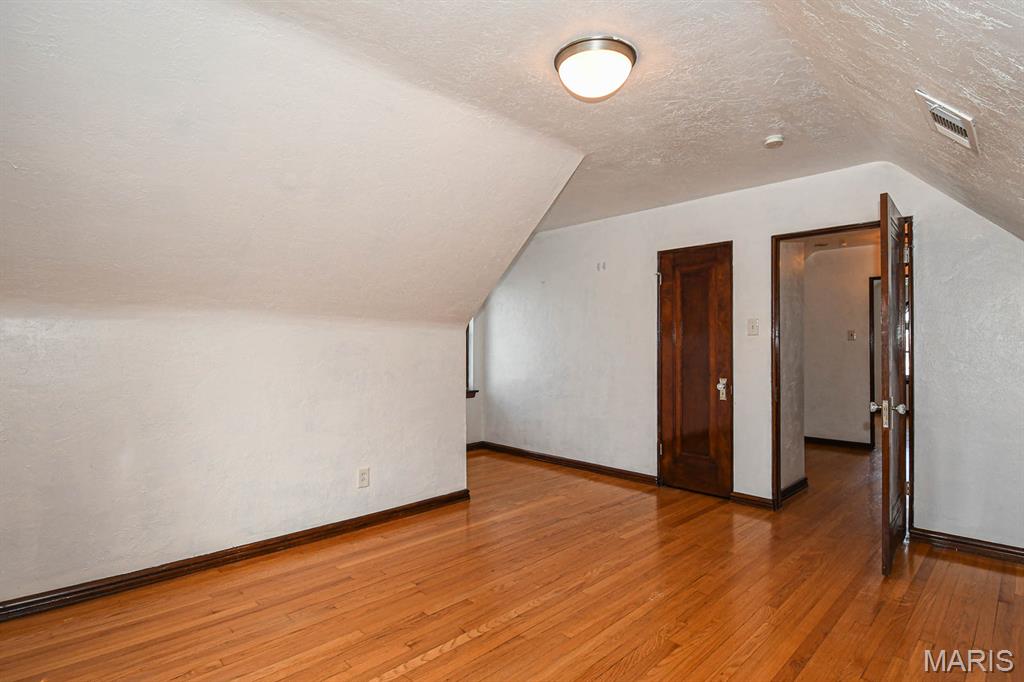 Twabrigs Add/Southhampton - Residential