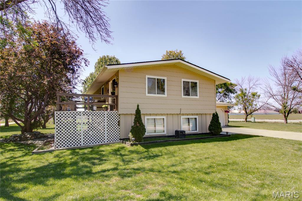 SOUTH VIEW TERRACE - Residential