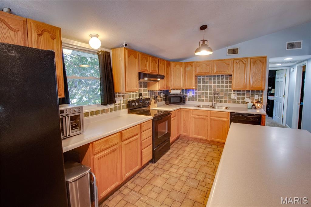 SOUTH VIEW TERRACE - Residential