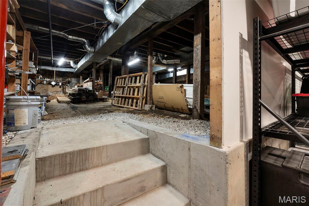 n/a - Commercial Sale