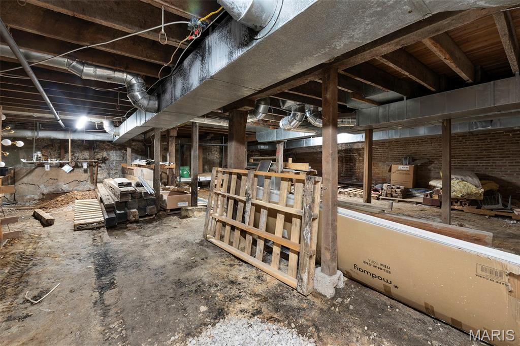 n/a - Commercial Sale