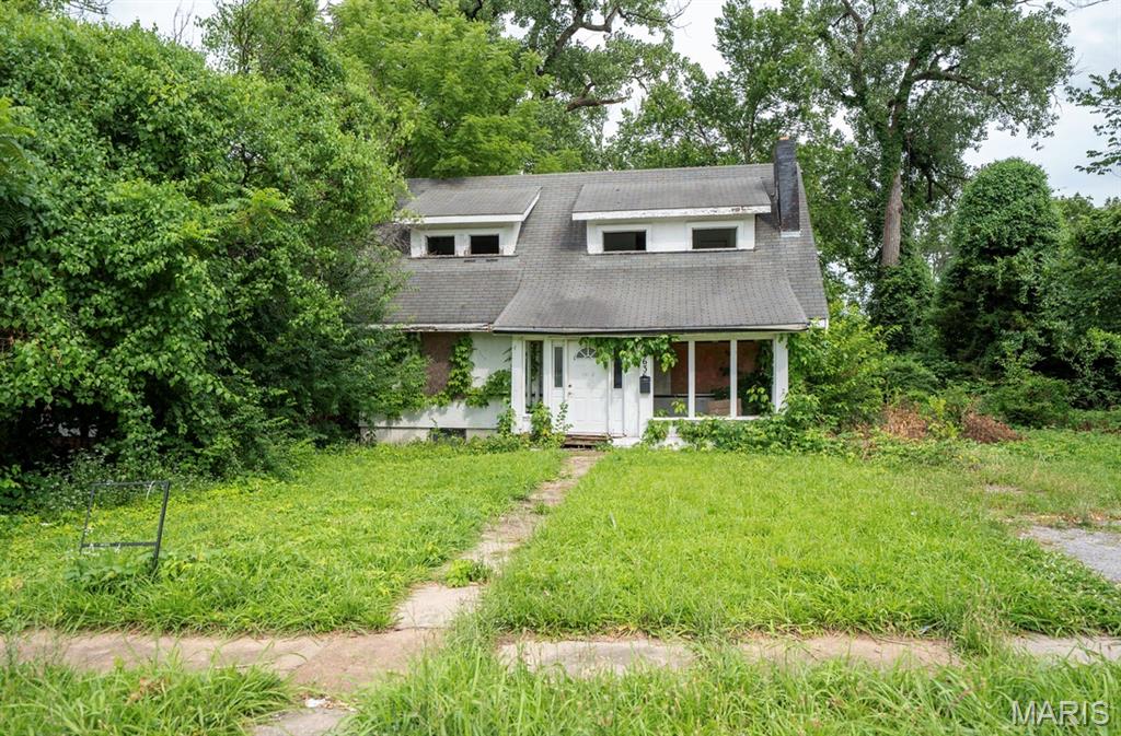 Welcome to 3636 Pine Grove Ave! This spacious property offers an exceptional value-add opportunity in the desirable Velda Village/Uplands Park area. Featuring approximately 1,575 square feet, the home offers a functional layout with tremendous potential for renovation and increased value.

The sale also includes the adjacent residential vacant lot, providing additional possibilities for expansion, new construction, added green space, or enhanced resale appeal.

The property requires a full renovation and is best suited for investors, flippers, or buyers looking to create value through improvements. Located in an established North County neighborhood experiencing ongoing revitalization, it presents an excellent opportunity for a fix-and-flip, long-term rental, or portfolio addition.

The seller prefers to sell this property as a package with 113 Anabel Ave, St. Louis, MO 63135 (MLS #26040980) and will consider a discounted wholesale price for the package purchase.

Property is being sold AS-IS. Buyer to verify all property information, condition, square footage, lot dimensions, and any repairs or improvements needed.
