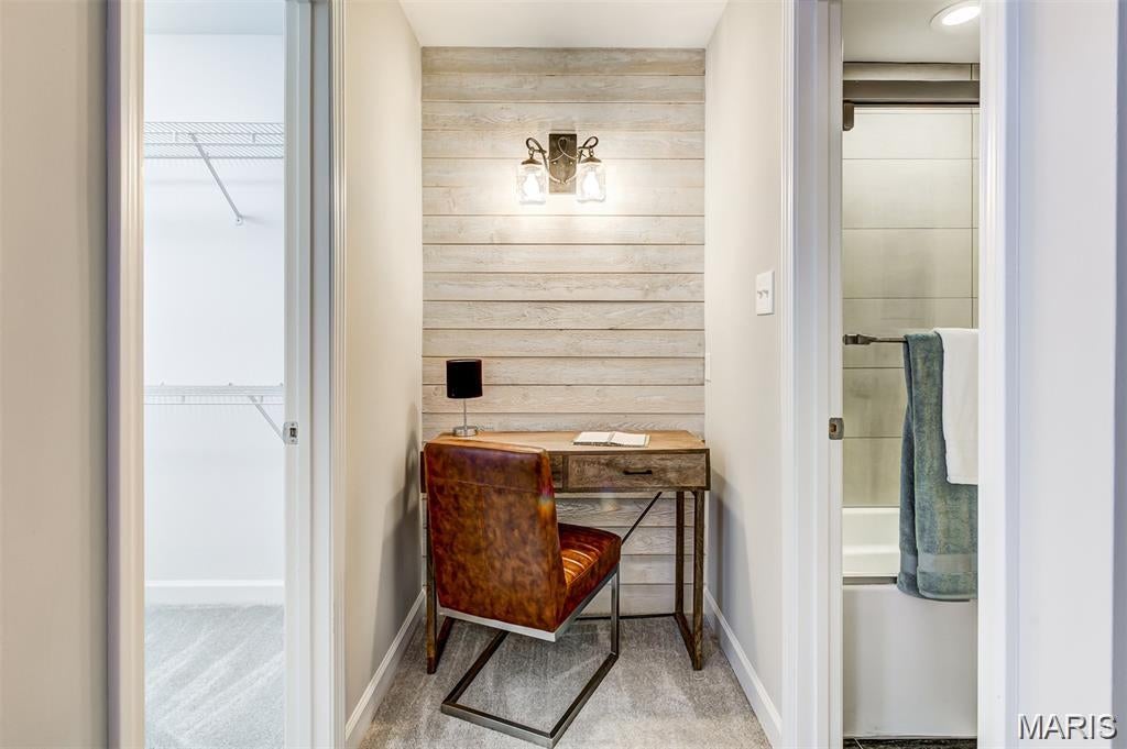 Greenwich Condo 01 Flr 03 - Residential Lease