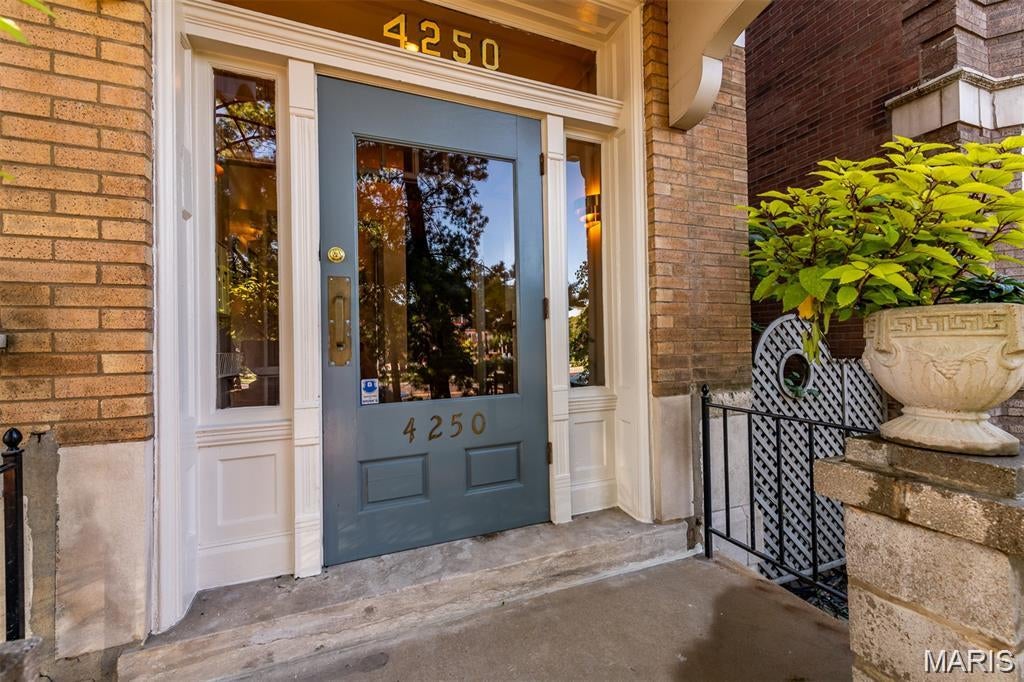 Greenwich Condo 01 Flr 03 - Residential Lease
