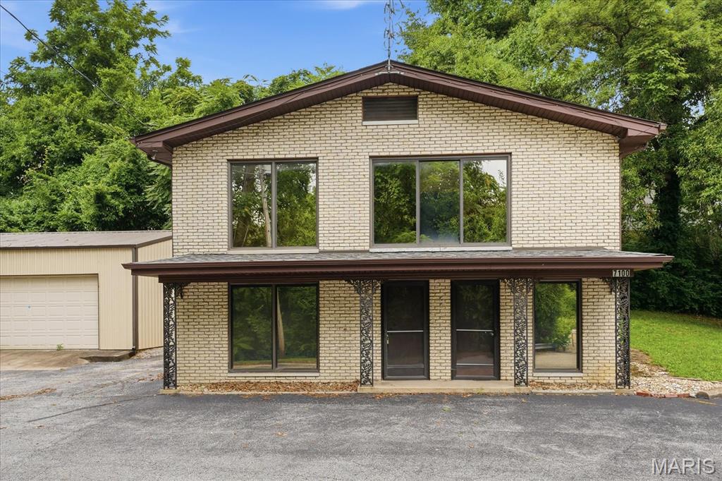 Crons Tracts - Commercial Sale