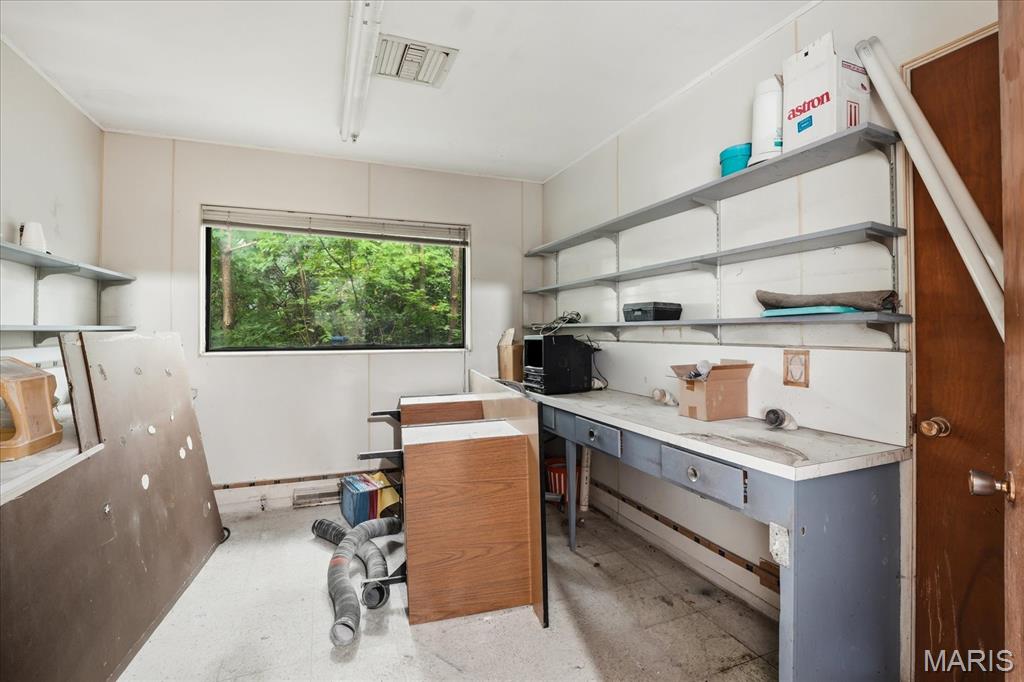 Crons Tracts - Commercial Sale