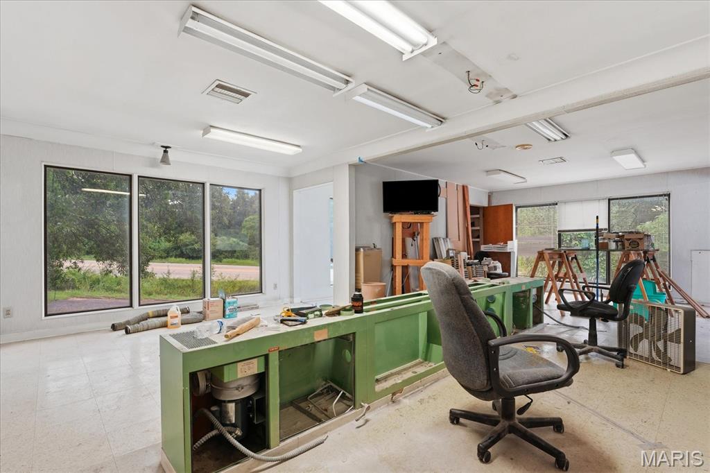 Crons Tracts - Commercial Sale