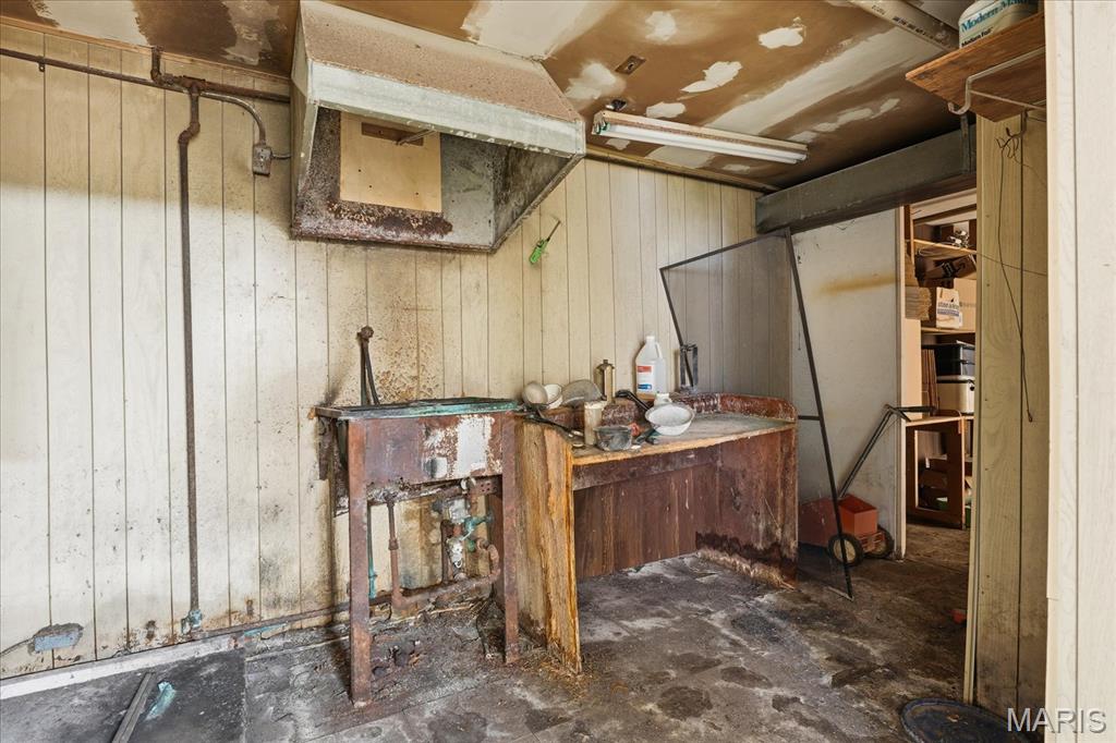 Crons Tracts - Commercial Sale