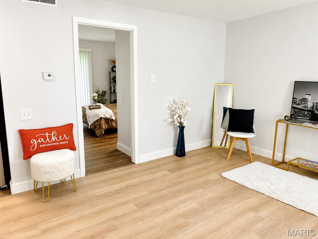 Bridgecrest Estates 1 Condo - Residential