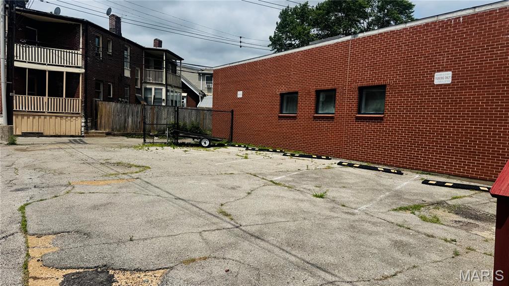 Grand Meramec Park Add - Commercial Sale