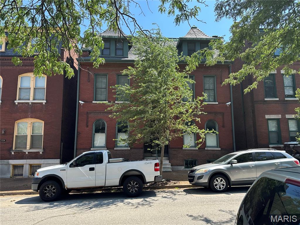 Excellent investment opportunity in the heart of historic Soulard! This well-maintained 6-unit multifamily property features a desirable unit mix of four 1-bedroom, 1-bath apartments and two studio apartments, offering strong rental appeal and diversified income potential. Located in one of St. Louis' most sought-after neighborhoods, tenants will love the walkability to Soulard's renowned restaurants, nightlife, farmers market, parks, and downtown attractions. There is a large 2+ car garage that could be rented out for additional income. Also, in the backyard there is a 2-car carport and covered patio area. Whether you're looking to expand your investment portfolio or acquire a cash-flowing asset in a prime location, this property offers exceptional upside in an area with consistently high rental demand. Don't miss your chance to own a solid income-producing property in one of the city's most vibrant communities.