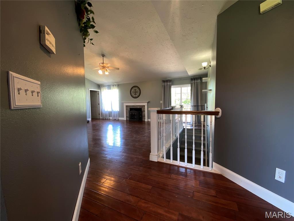 MEADOW WOOD ESTATES - Residential