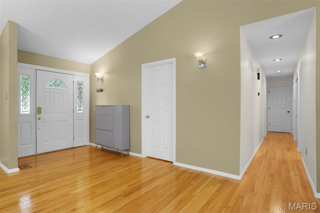 Pointe Clayton 1 - Residential
