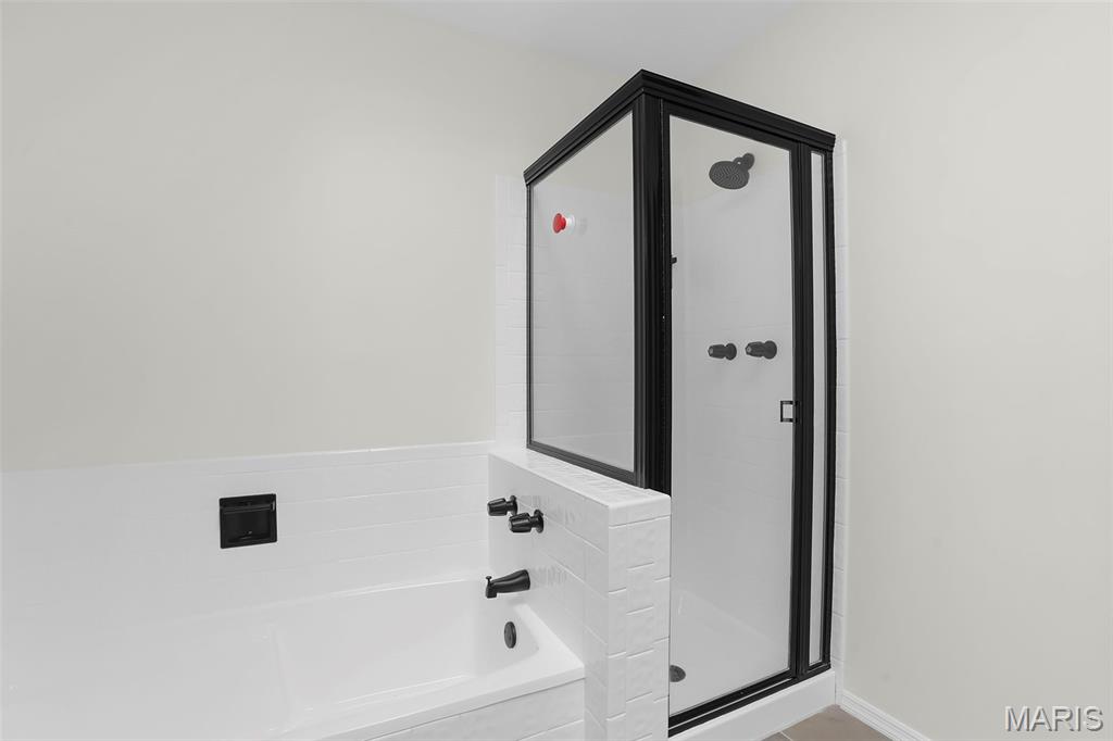 Pointe Clayton 1 - Residential