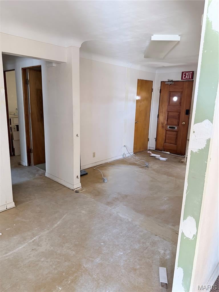 Kinloch Park - Commercial Sale