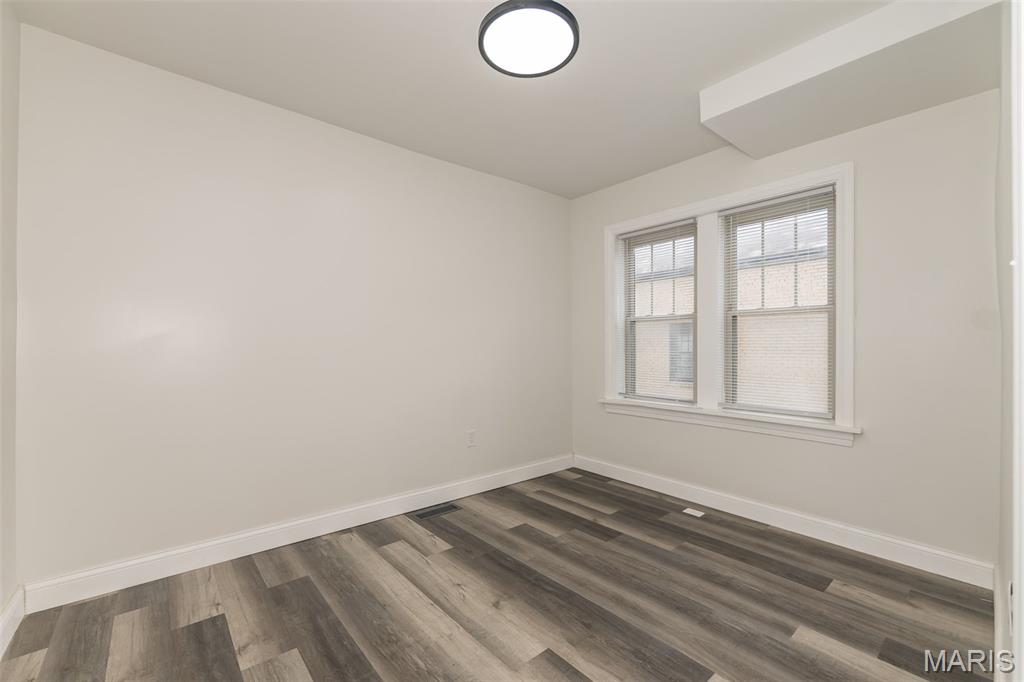 Laughlins Add To Sycamore Hills - Residential