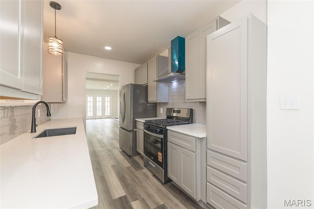 Laughlins Add To Sycamore Hills - Residential