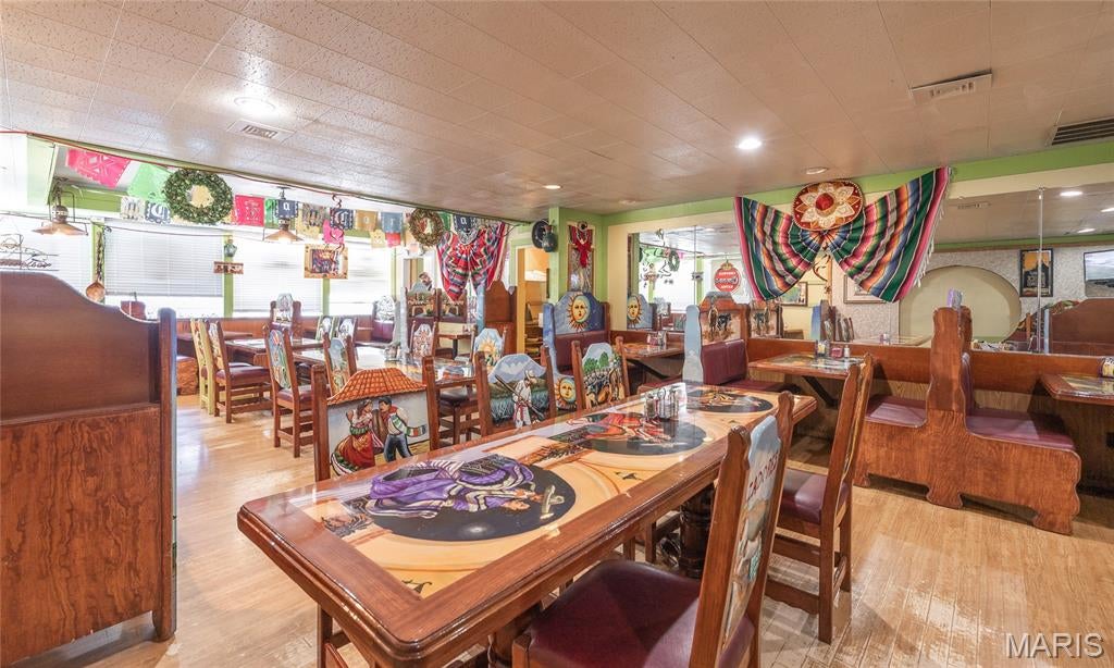 Mehta Estate - Commercial Sale