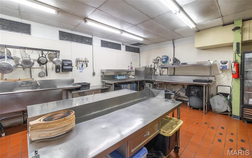 Mehta Estate - Commercial Sale