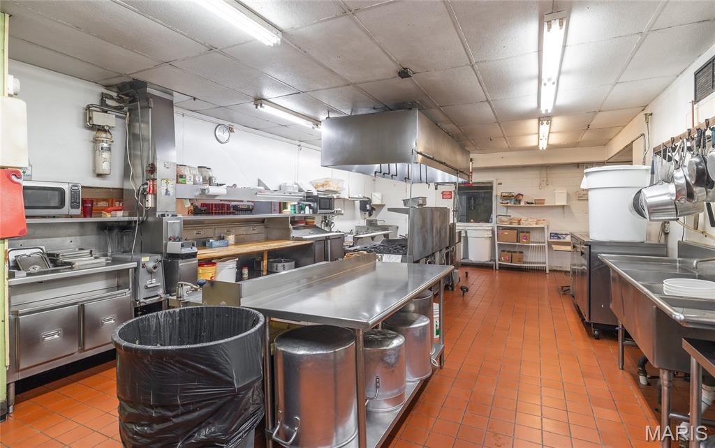 Mehta Estate - Commercial Sale