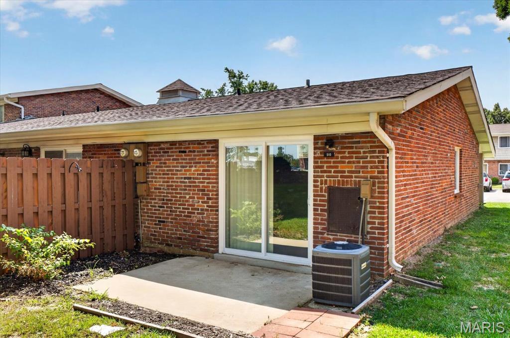 Carroll Wood Condo - Residential