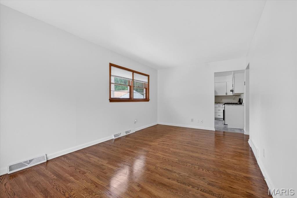 Elmdale Manor 2 - Residential Income
