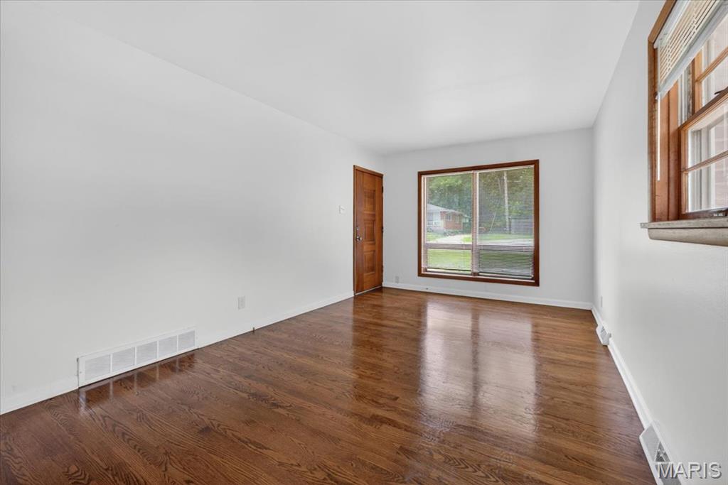 Elmdale Manor 2 - Residential Income