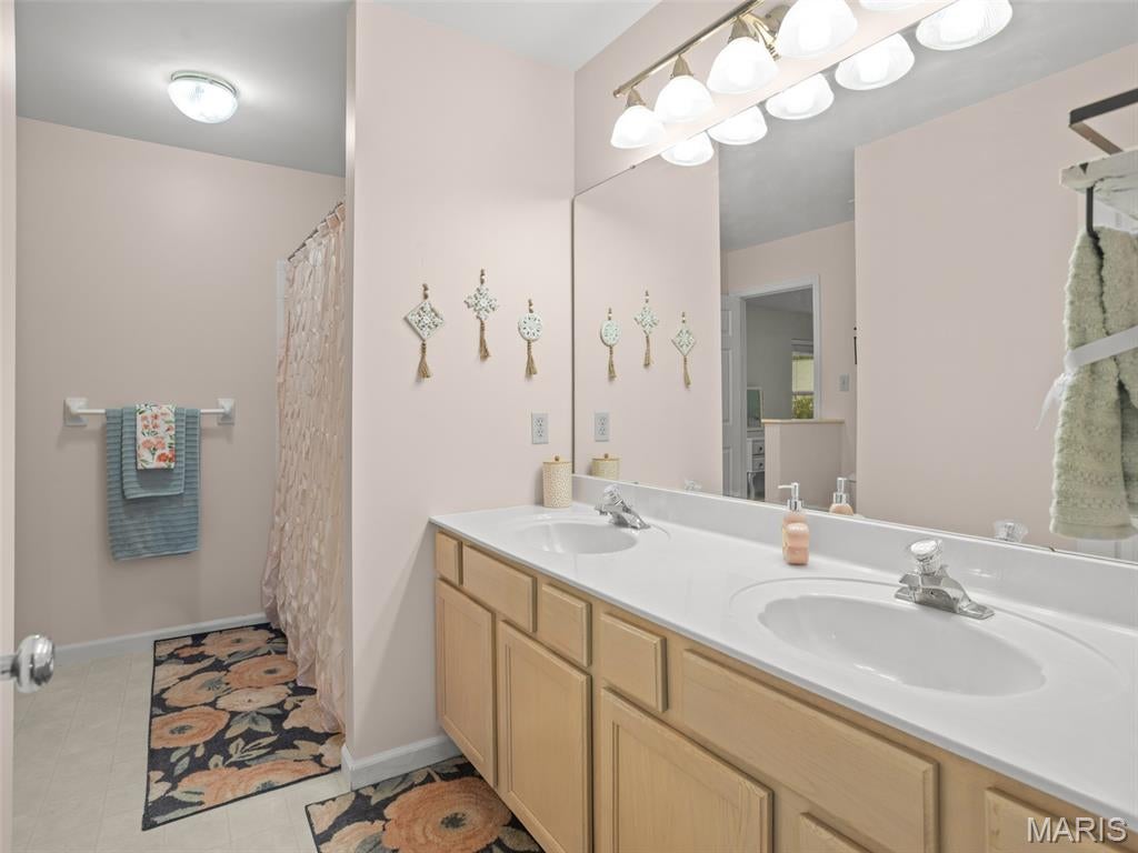 Southern Hills Ph Two Two - Residential