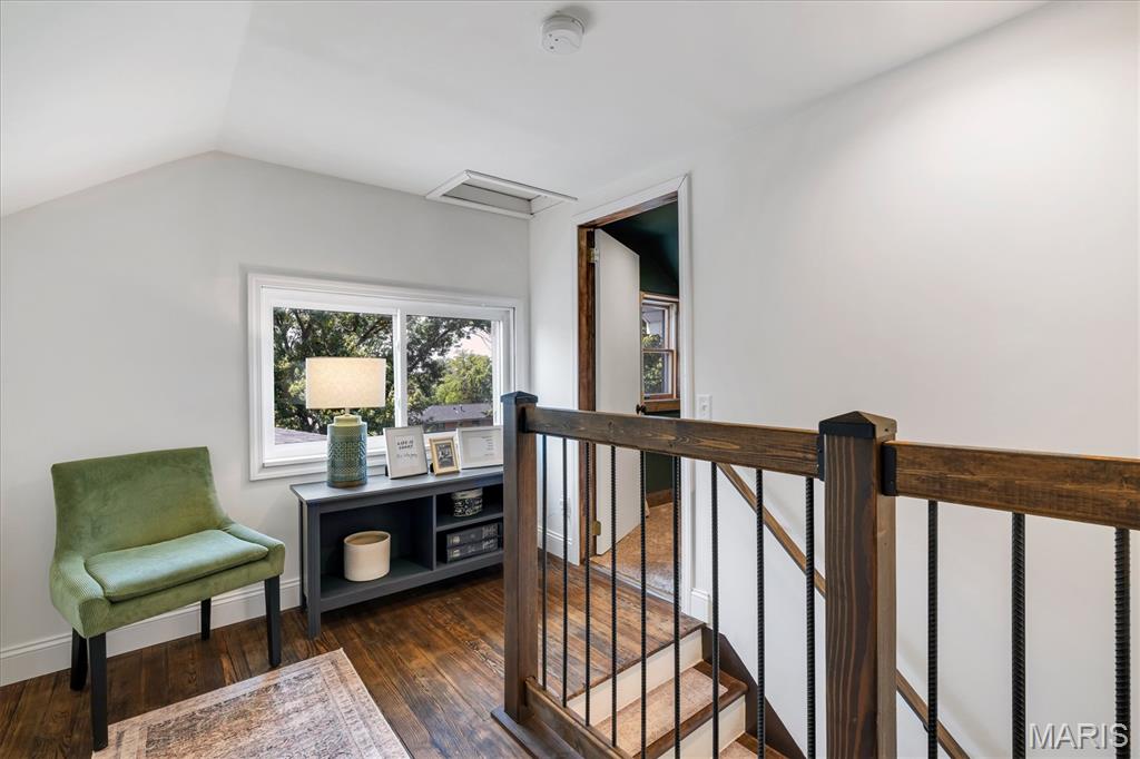 Mc Kenzie Tr - Residential