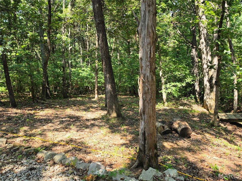Lonedell Lakes - Land