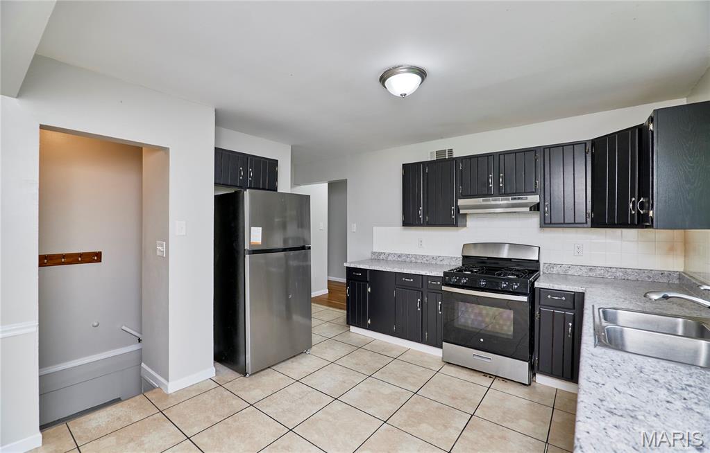 Rolling Meadows 3 - Residential Lease
