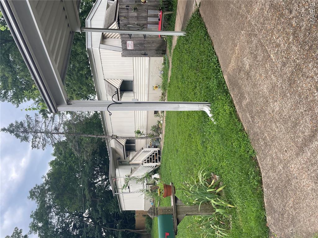 Investors Welcome! Seller states all offers will be considered. Selling As Is. Seller will not have any inspections or repairs completed.