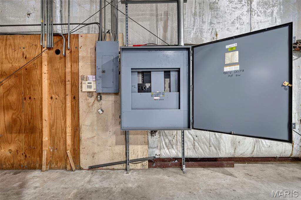 Robert Sims Sub - Commercial Sale