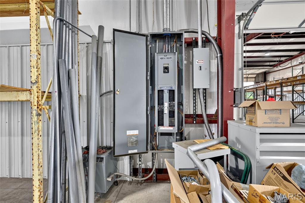 Robert Sims Sub - Commercial Sale