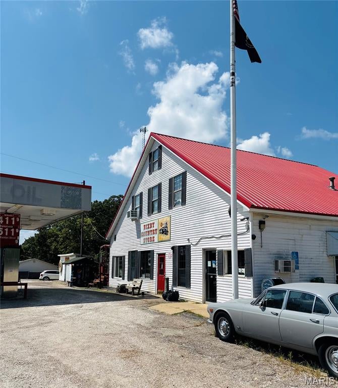 n/a - Commercial Sale