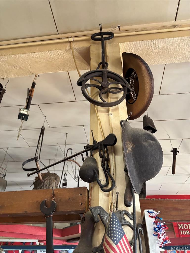 n/a - Commercial Sale