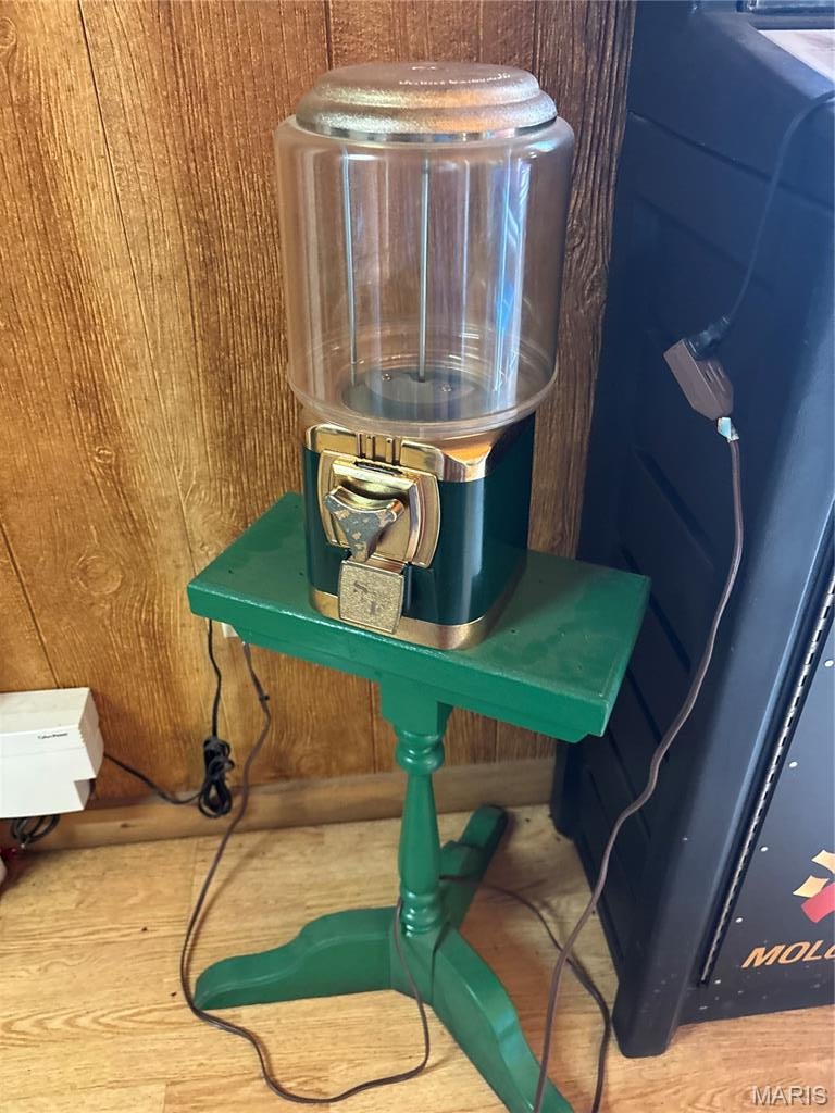 n/a - Commercial Sale