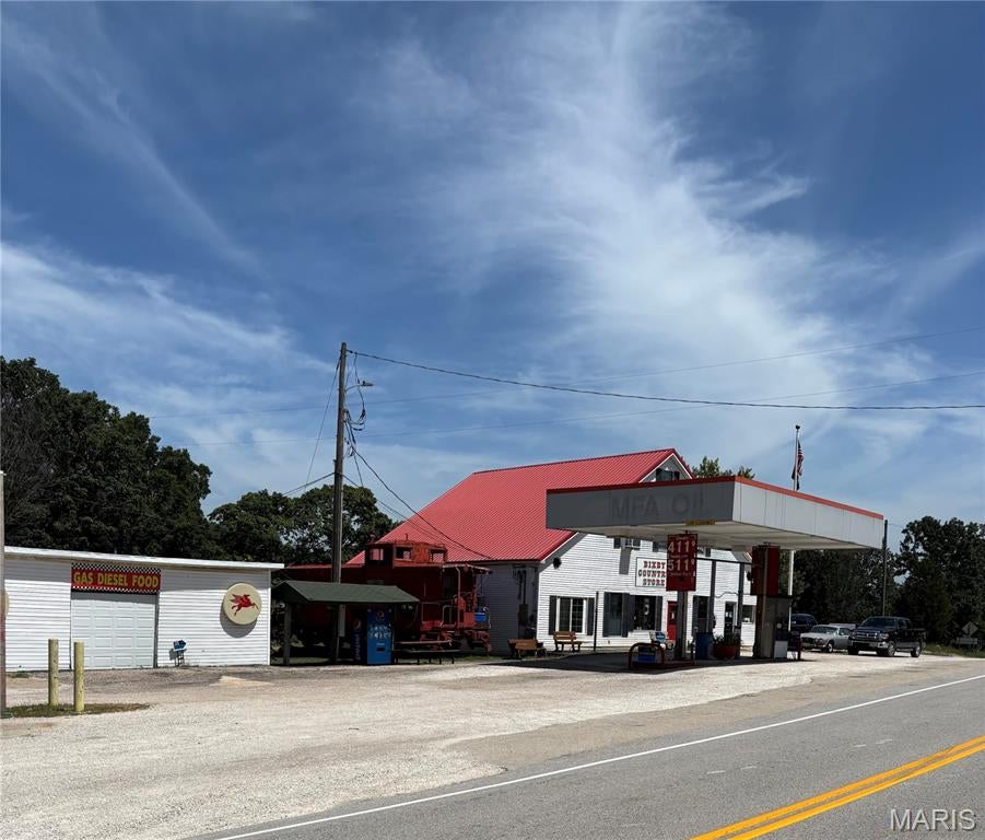 n/a - Commercial Sale