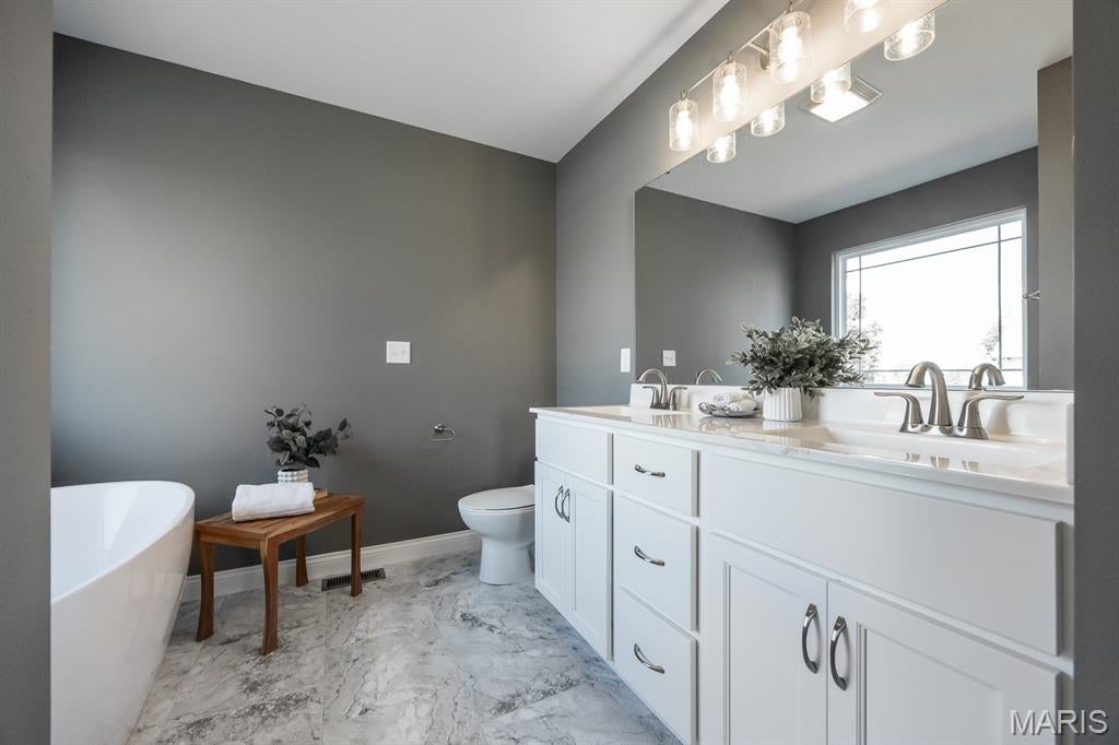 Of Century Oaks 1st Add - Residential