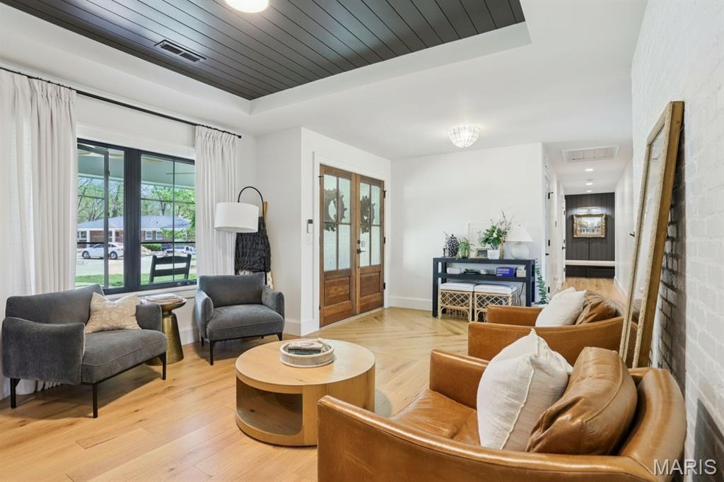 Essex Hill 2 - Residential
